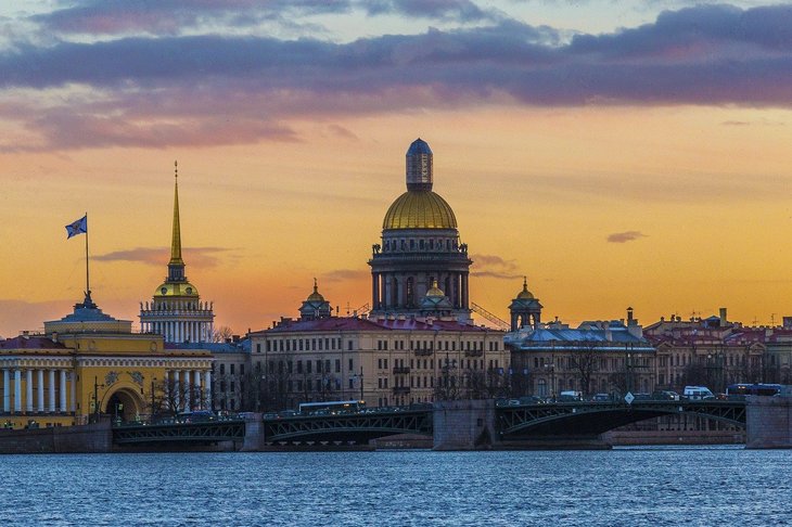 На баннере с защитниками Ленинграда опубликовали не то фото