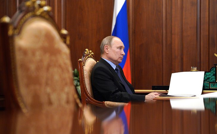 Путин отправил в отставку главу Тувы