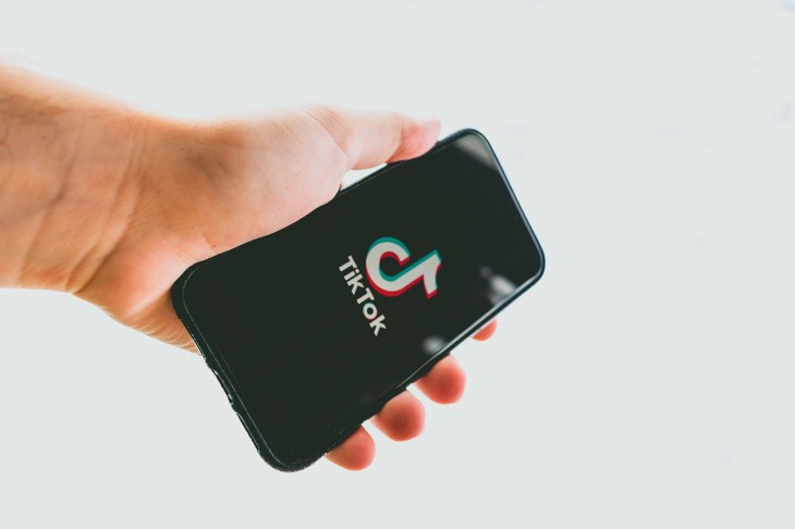 В TikTok появятся научно-популярные ролики о генетике. Их цикл запишут ученые