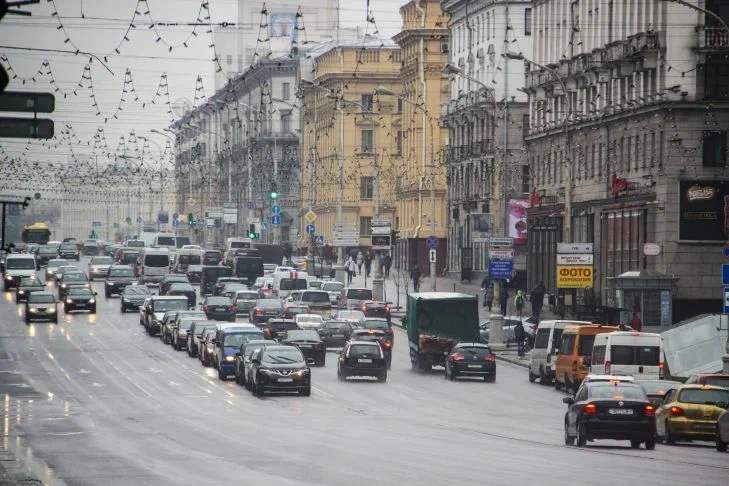 Автомобили в Москве