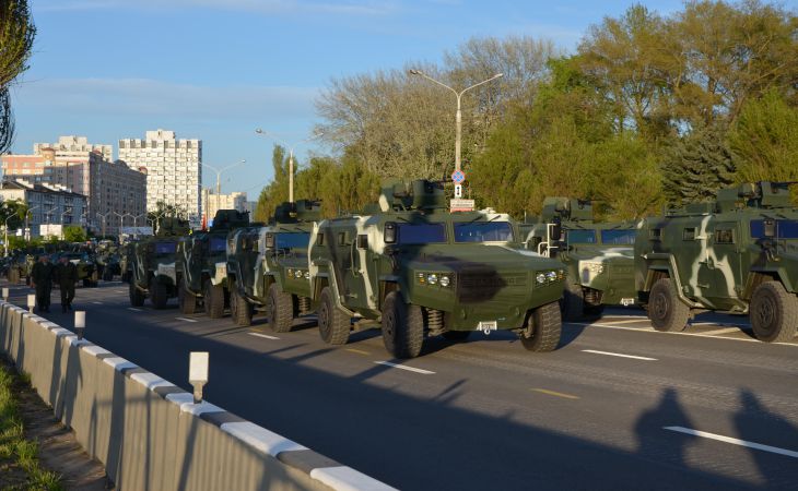 колонна военной техники