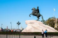 В Петербурге задержали этническую группу, организовавшую канал нелегальной миграции