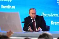 Путин поддерживает запуск акции Новый год в каждый дом