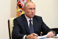 Путин призвал не допустить ситуацию с нехваткой у россиян денег на еду