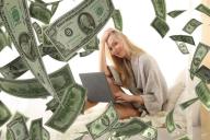 7 советов, как распознать фальшивые доллары 