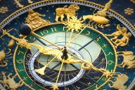 Часы Астрология