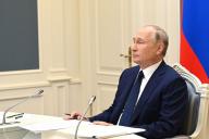 Путин оценил работу правительства России в период пандемии