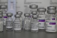 В Госдуме призвали дать россиянам доступ к иностранным вакцинам