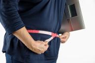 Более 40% всех взрослых в настоящее время имеют избыточный вес