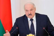 Лукашенко призвал Украину стать нейтральной страной